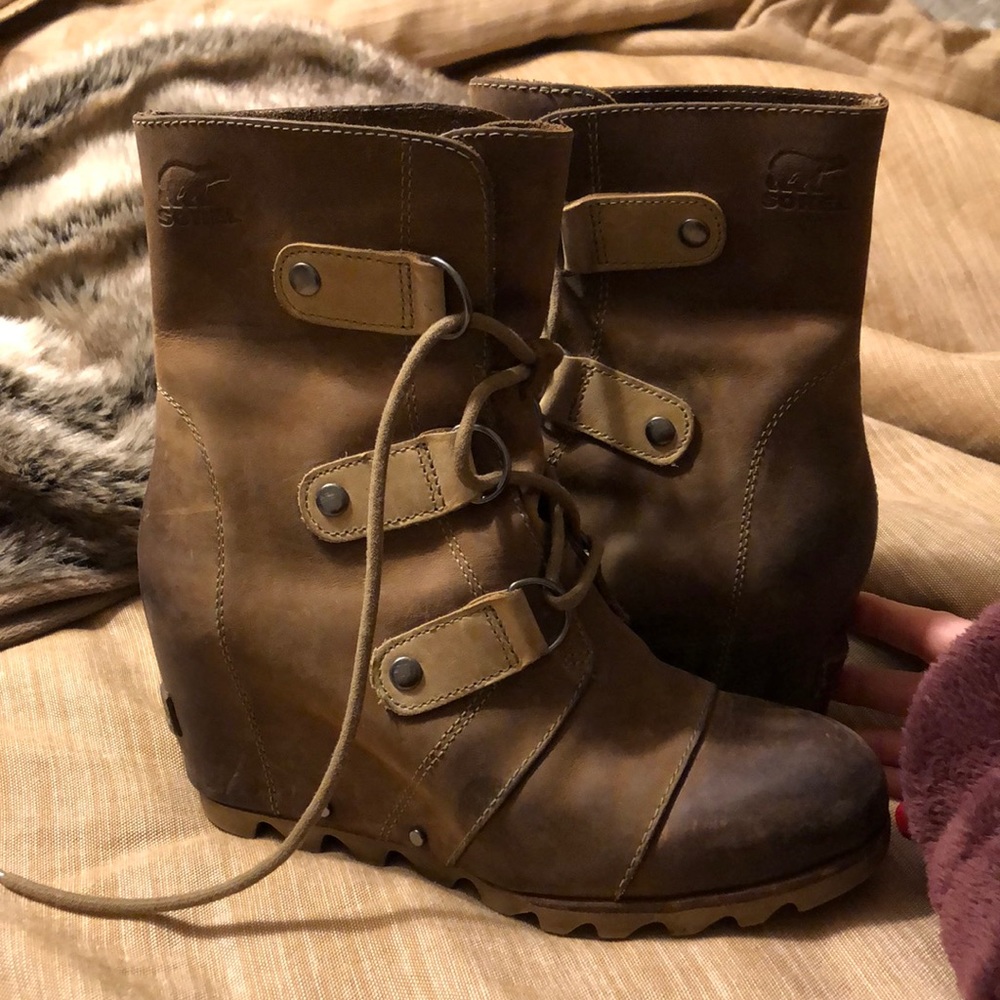 Sorel Joan of Arctic wedge boot